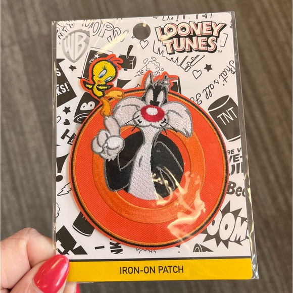Looney Tunes Loungefly Sylvester The Cat And Tweety Bird Patch Iron On New - Picture 2 of 3